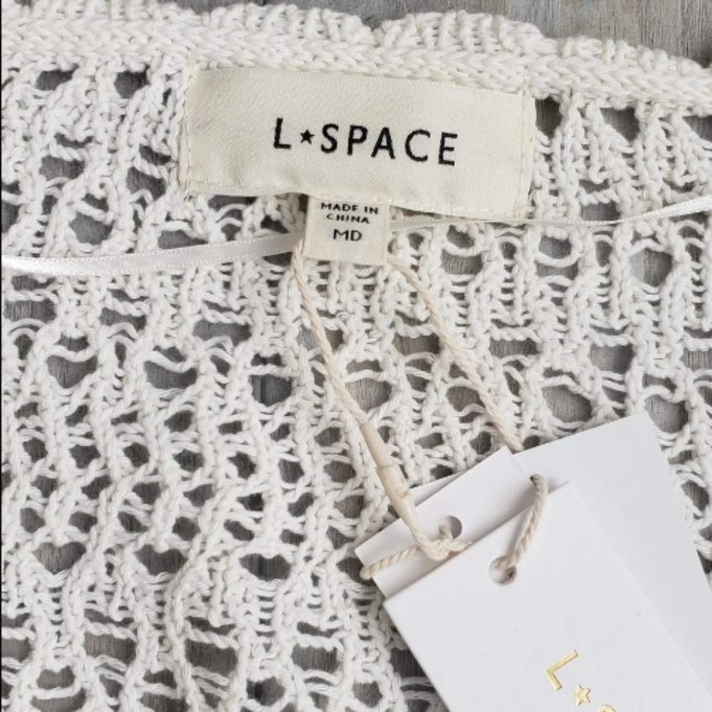 Lspace coverup top - Picture 7 of 8